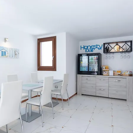 Riva - By Obiettivo 招待所 布多尼