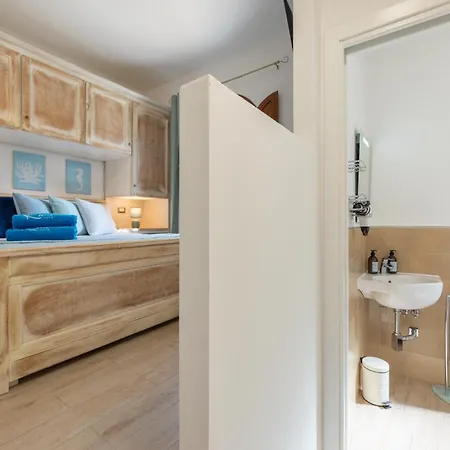 Riva - By Obiettivo 招待所 布多尼